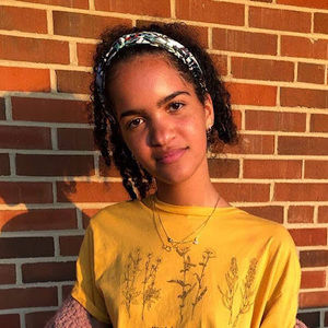 Meet your Posher, Nina